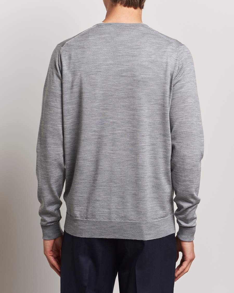 Herren | Pullover | John Smedley | Bobby Extra Fine Merino V-Neck Pullover Silver Grey