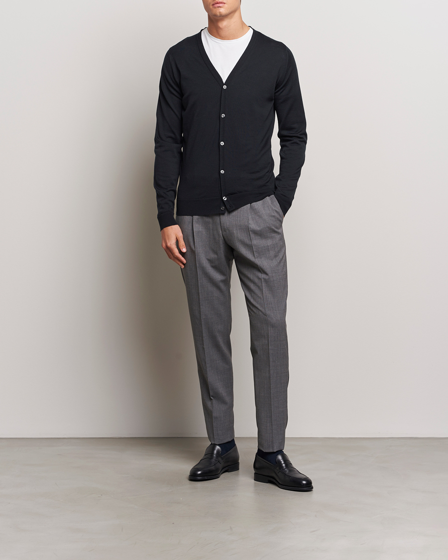 Herren | Pullover | John Smedley | Petworth Extra Fine Merino Cardigan Black