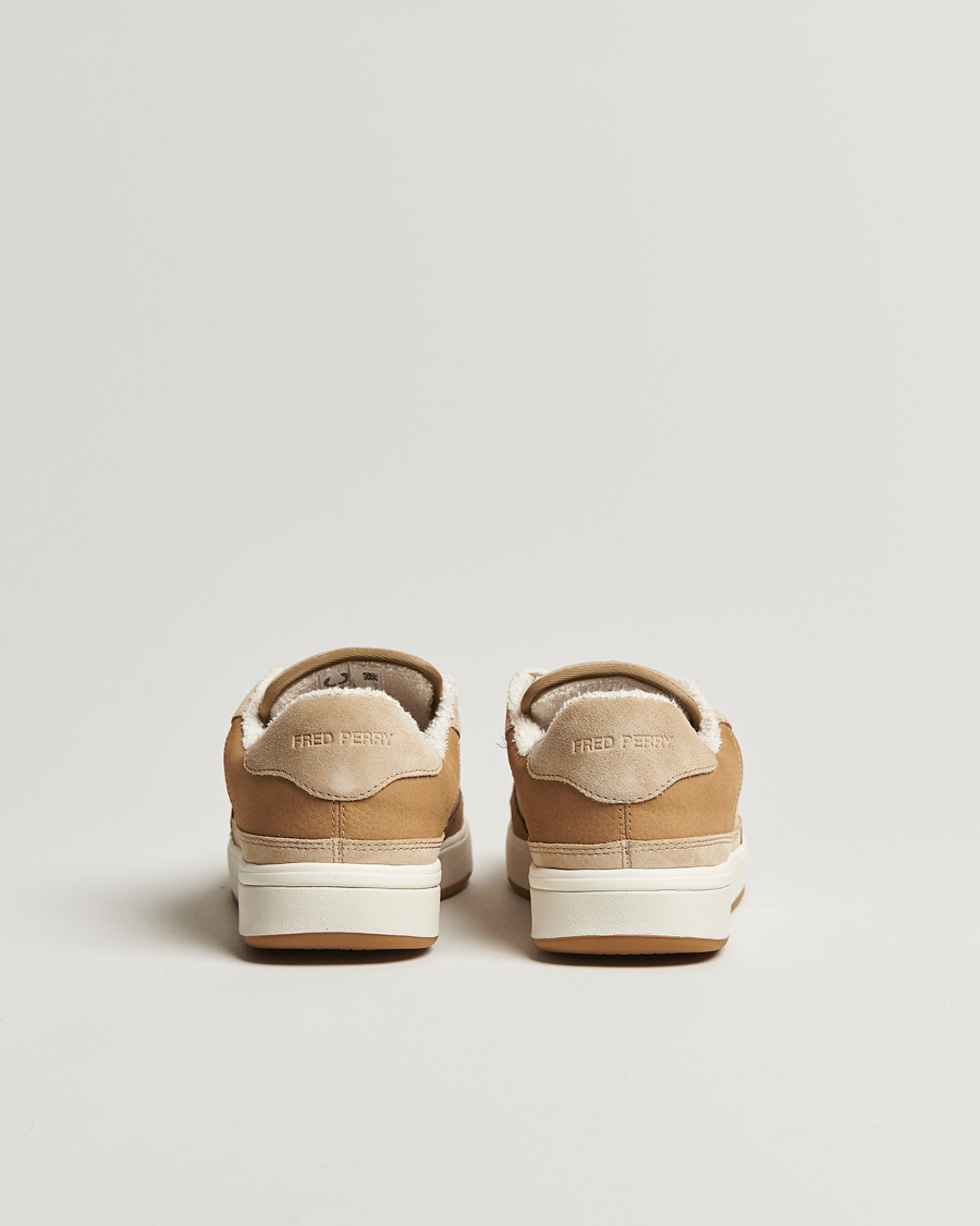 Herren | Fred Perry B300 Textured Nubuck/Suede Sneaker Warmstone/Ecru | Fred Perry | B300 Textured Nubuck/Suede Sneaker Warmstone/Ecru