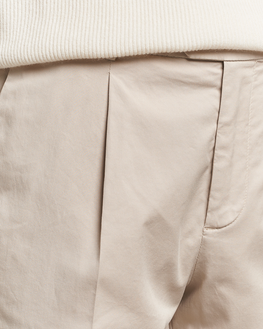 Herren | Hosen | Brunello Cucinelli | Slim Fit Pleated Trousers Light Beige