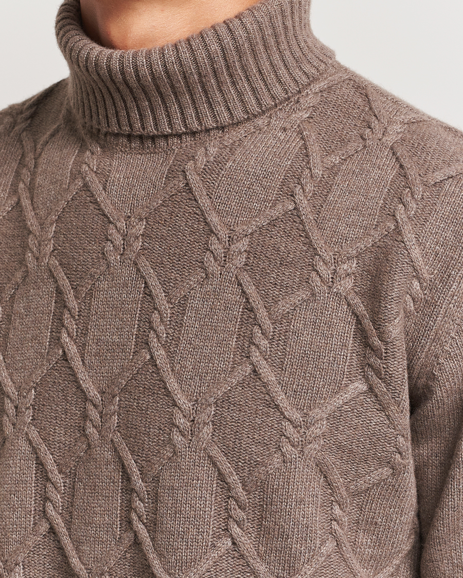 Herren | Pullover | Oscar Jacobson | Salomon Heavy Knitted Cable Rollneck Light Brown