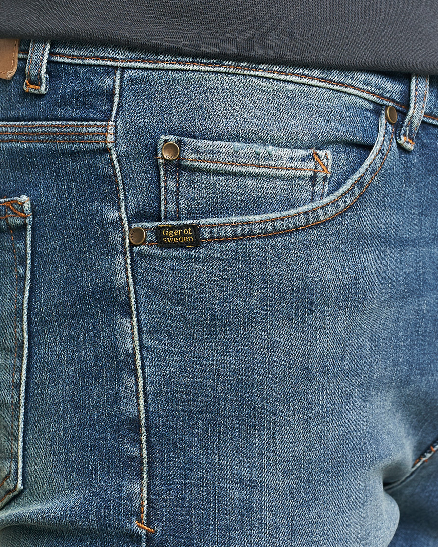 Herren | Jeans | Tiger of Sweden | Evolve Stretch Cotton Jeans Medium Blue
