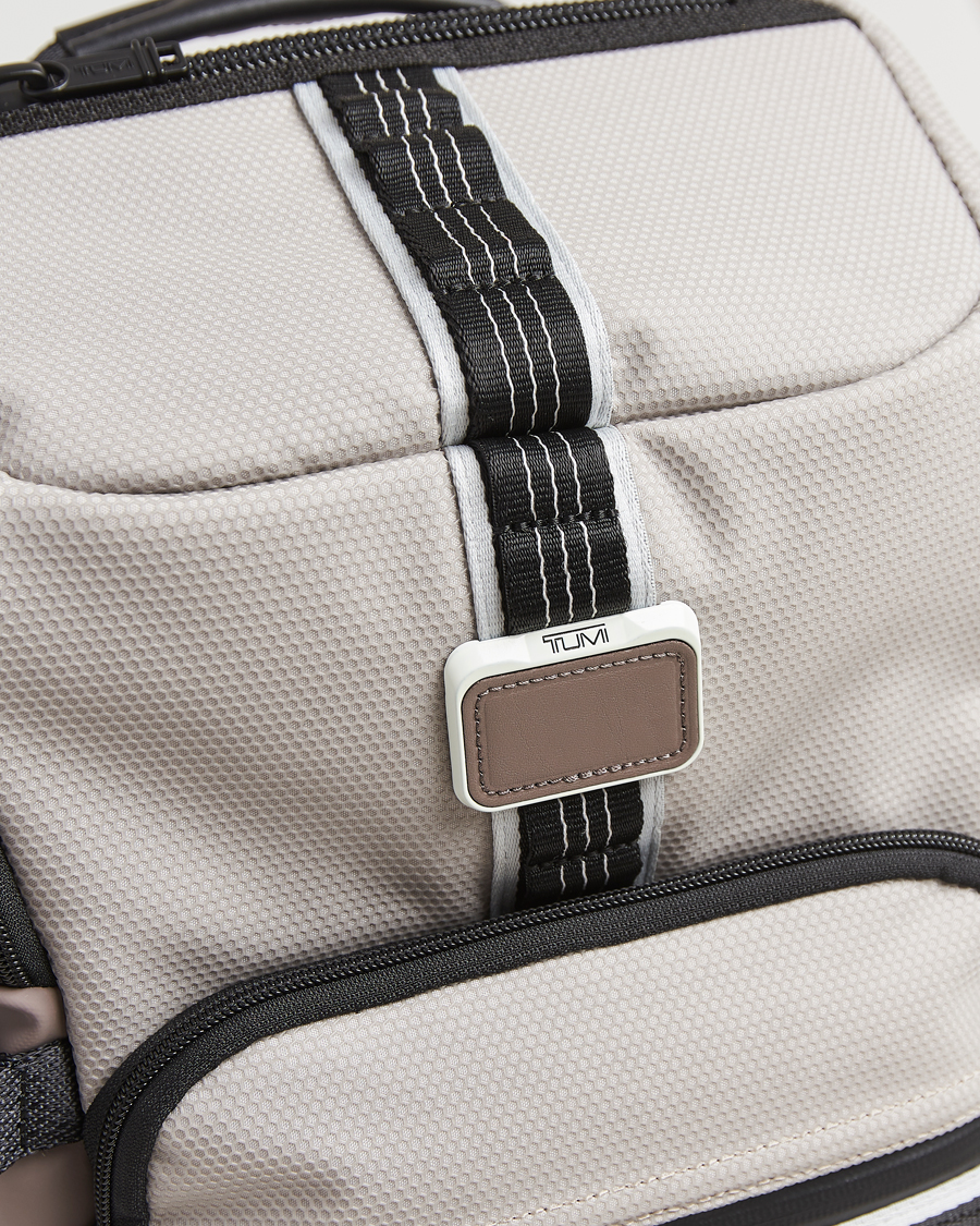 Herren | TUMI Alpha Bravo Reserve Backpack Chalk | TUMI | Alpha Bravo Reserve Backpack Chalk