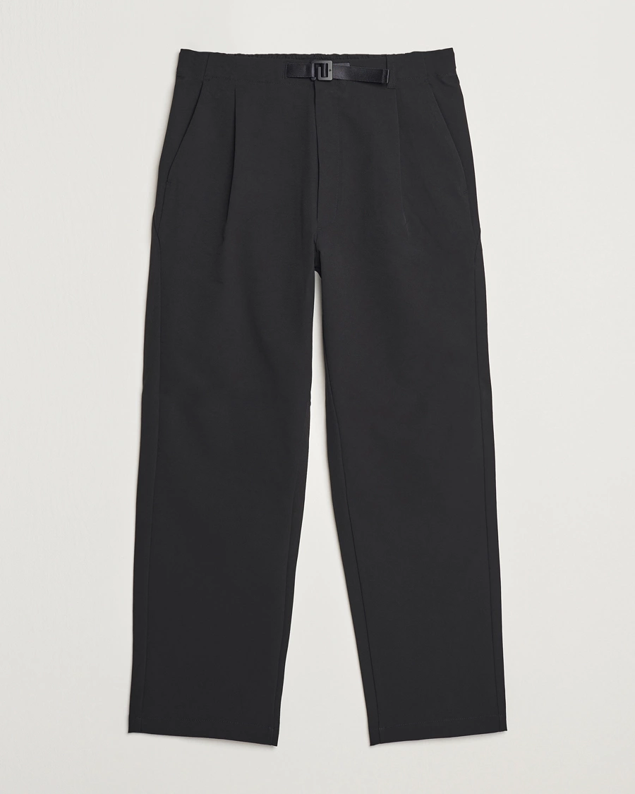 Herren | Hosen | Goldwin | One Tuck Tapered Stretch Pants Black