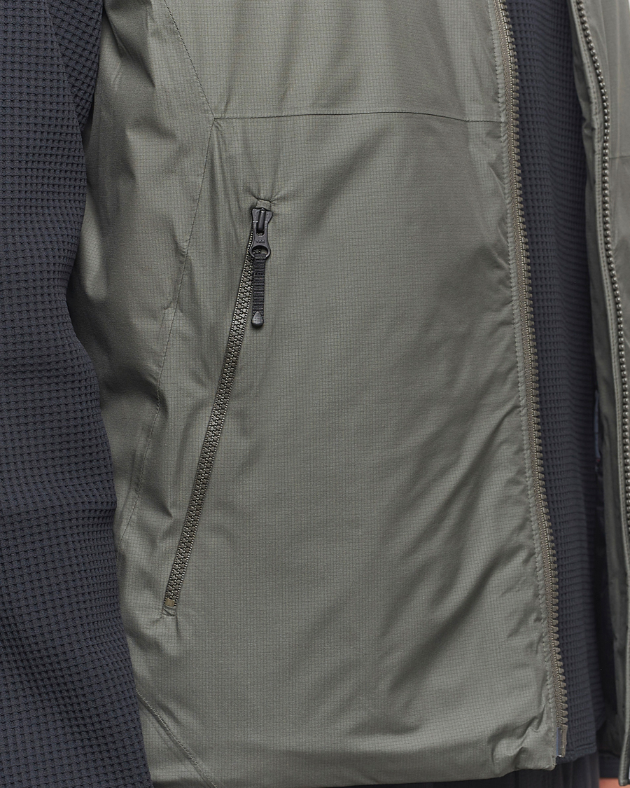 Herren | Jacken | Goldwin | GORE-TEX Windstopper Puffy Vest Dark Olive