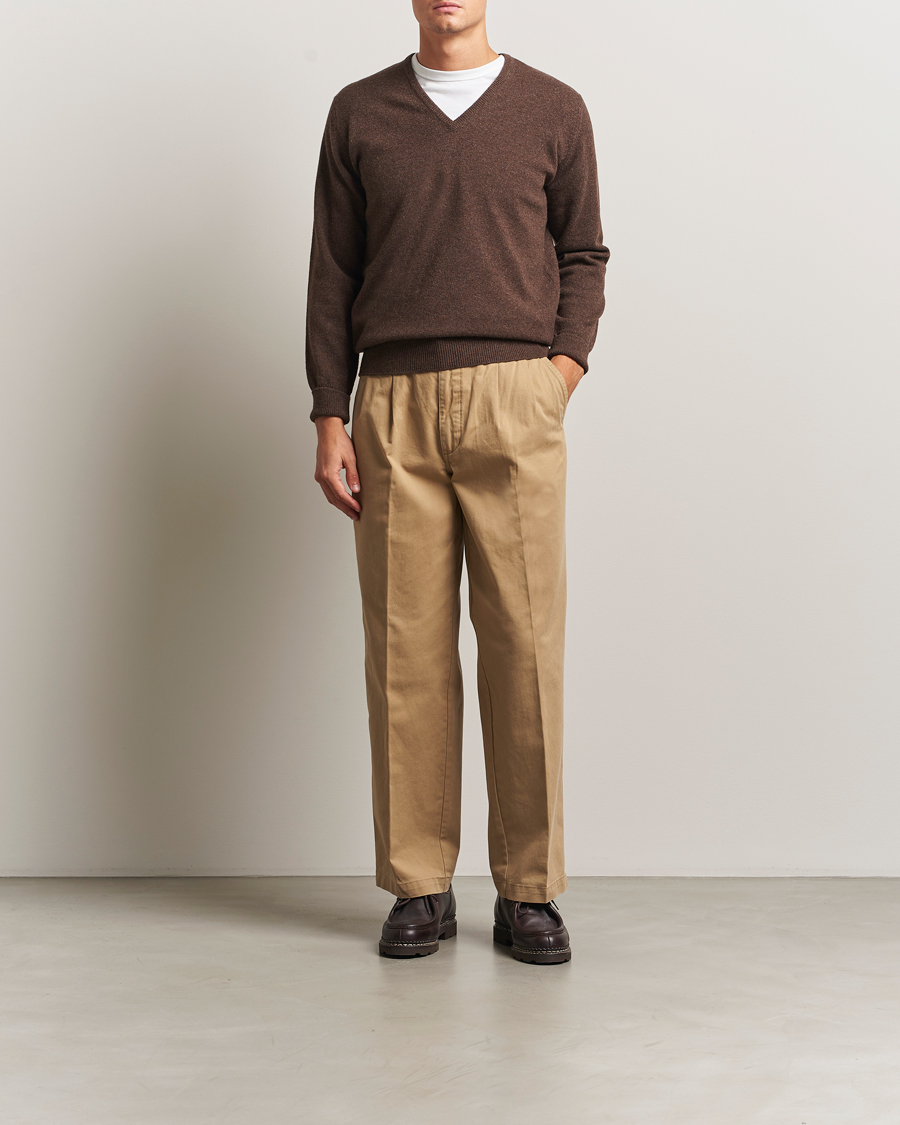 Herren | Pullover | William Lockie | Rob Lambswool V-Neck Mocha
