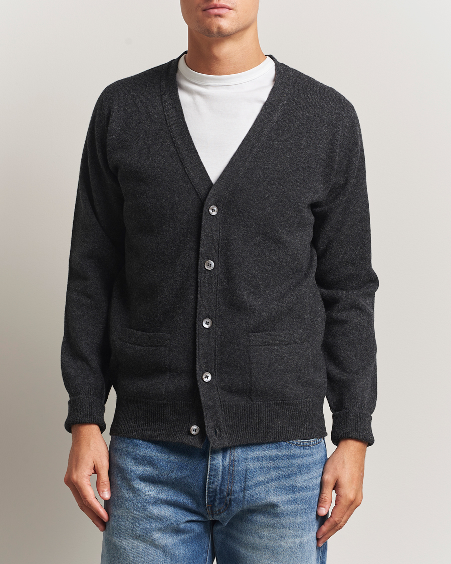 Herren | Pullover | William Lockie | Rob Lambswool Cardigan Charcoal