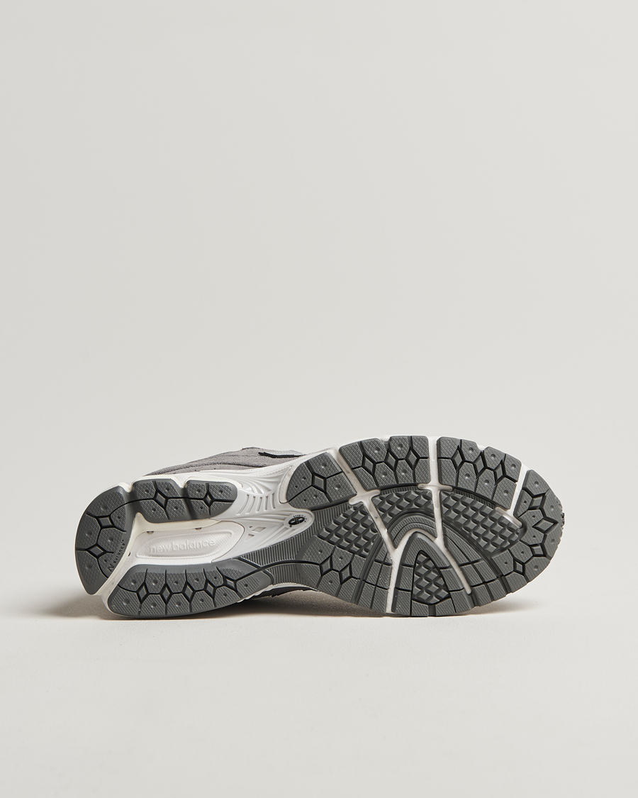 Herren | New Balance 2002R Varsity Sneakers Grey | New Balance | 2002R Varsity Sneakers Grey