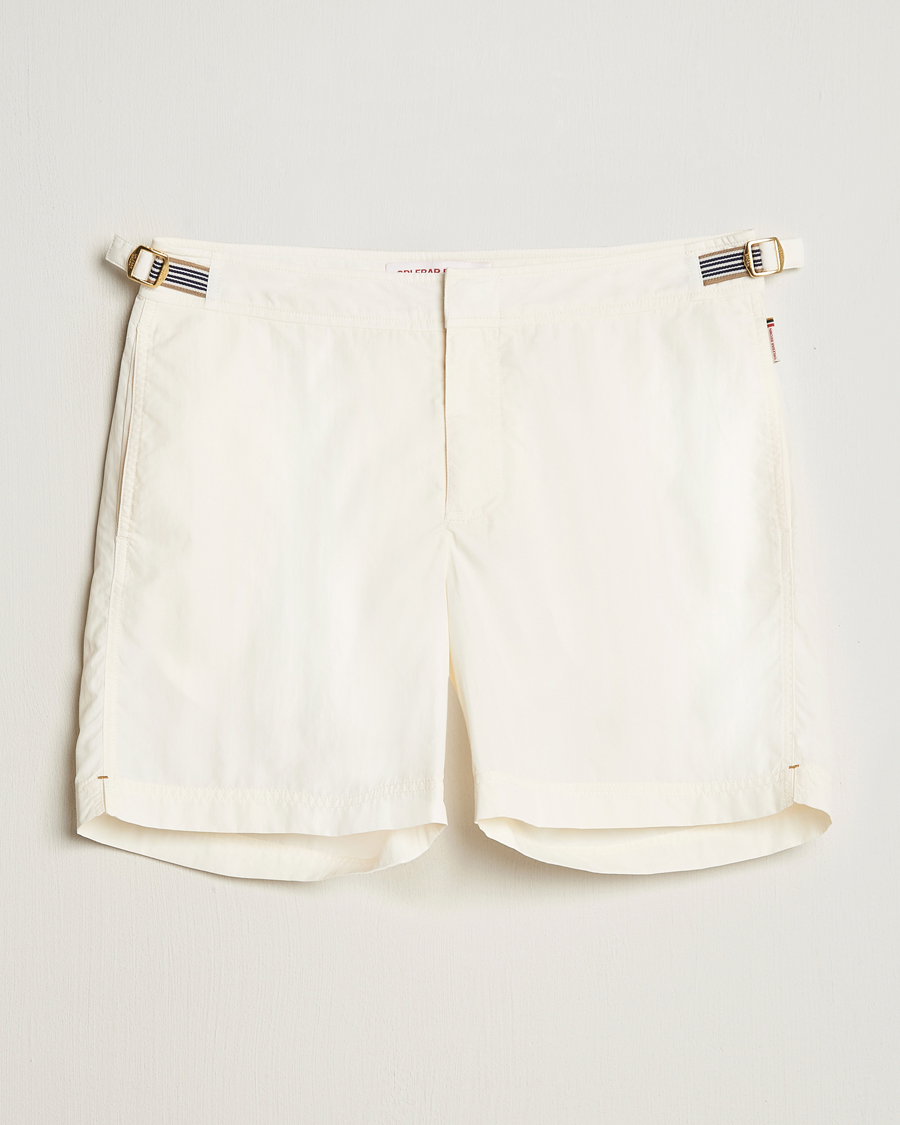 Herren | Orlebar Brown Bulldog Ribbon Tape Trim Swimshorts White Sand | Orlebar Brown | Bulldog Ribbon Tape Trim Swimshorts White Sand