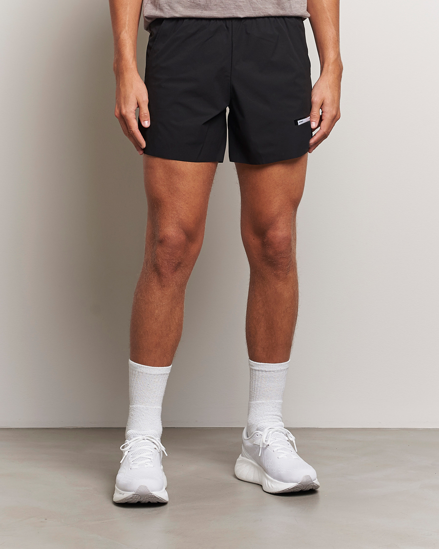 Herren | Shorts | Satisfy | PeaceShell 5 Inch Shorts Black