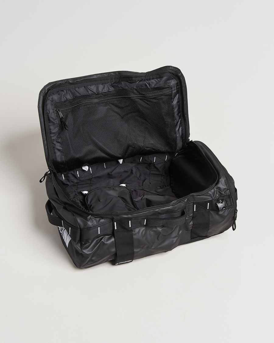 Herren | The North Face Base Camp Voyager Duffel 32L Black | The North Face | Base Camp Voyager Duffel 32L Black