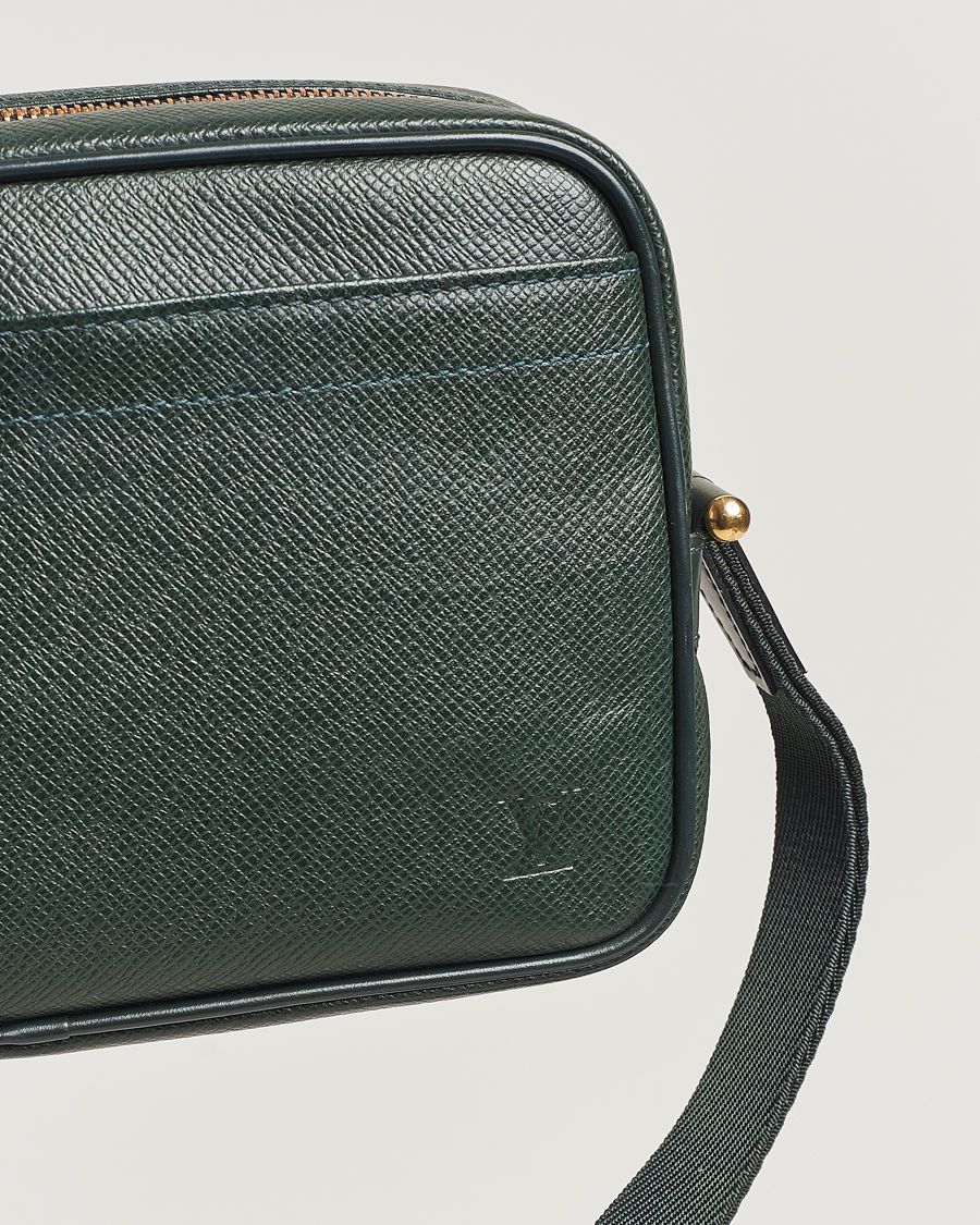 Herren | Louis Vuitton Pre-Owned Kaluga Washbag Green | Louis Vuitton Pre-Owned | Kaluga Washbag Green