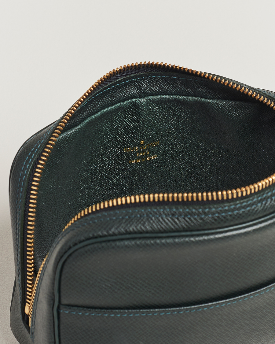 Herren | Louis Vuitton Pre-Owned Pochette Accessoir Washbag Green | Louis Vuitton Pre-Owned | Pochette Accessoir Washbag Green