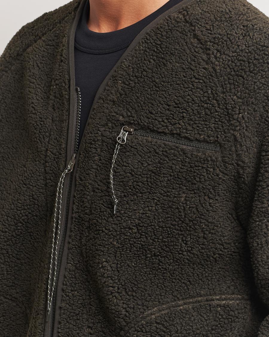 Herren | Pullover | Peak Performance | Heavy Pile Oversized Cardigan Olive Extreme