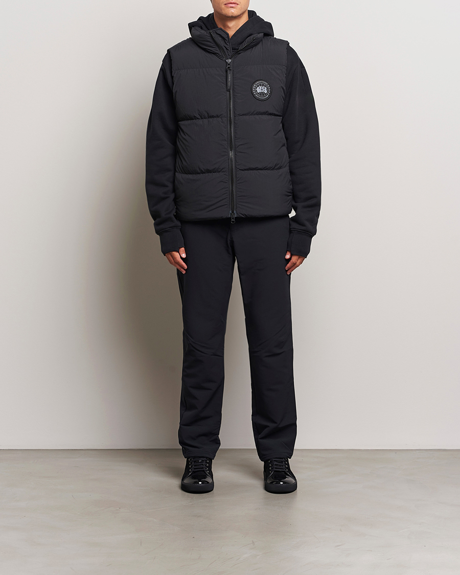Black mens canada goose gilet on sale