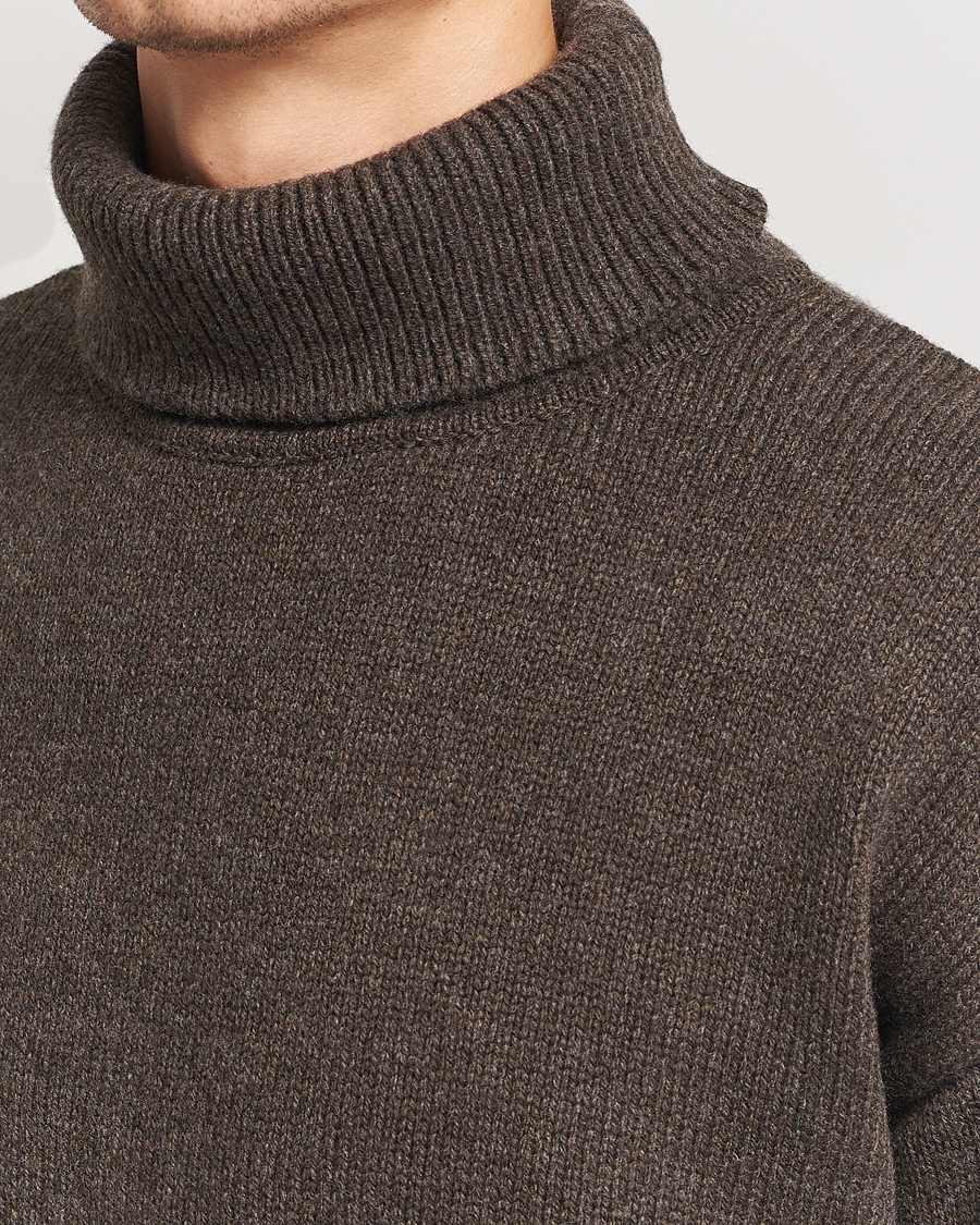 Herren | Pullover | Colorful Standard | Merino Wool Turtleneck Coffee Brown