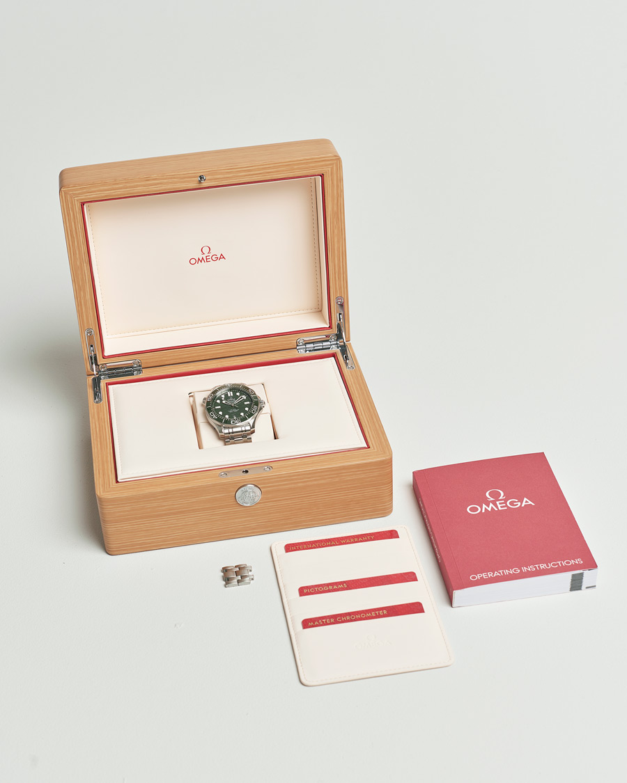 Herren | Omega Pre-Owned Seamaster Diver 300M Green | Omega Pre-Owned | Seamaster Diver 300M Green