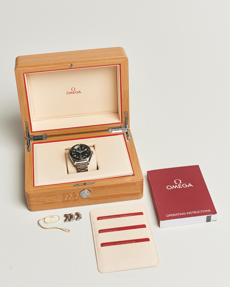 Herren | Omega Pre-Owned Seamaster Planet Ocean Silver | Omega Pre-Owned | Seamaster Planet Ocean Silver
