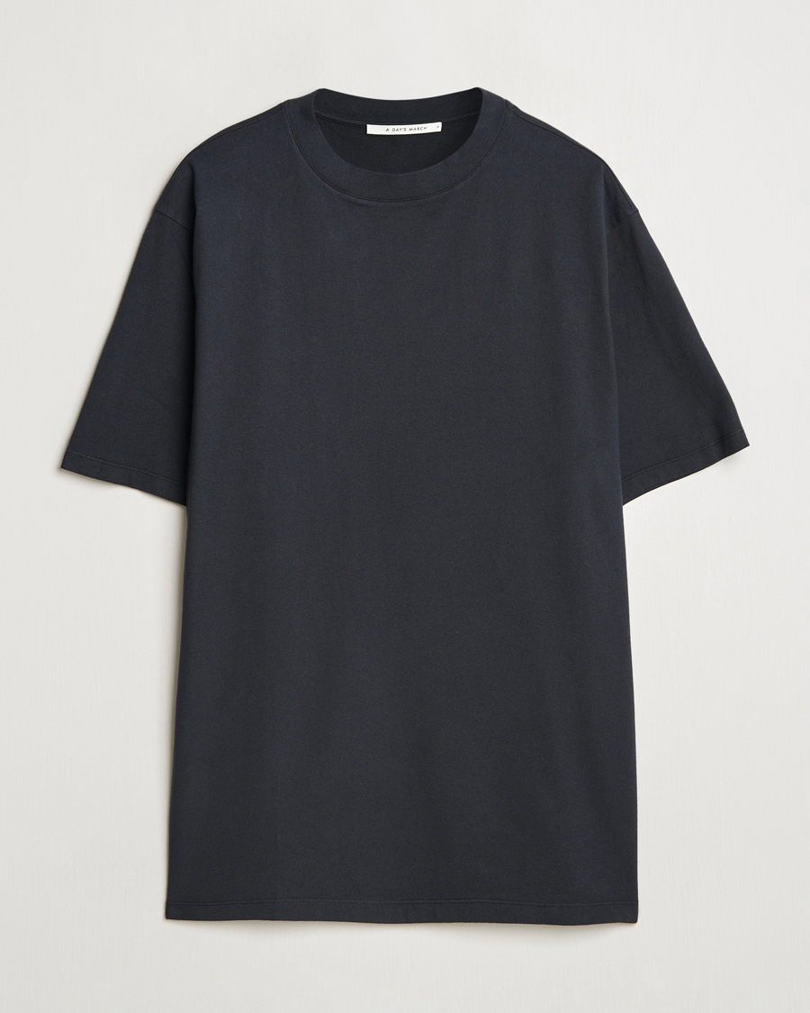 Herren | T-Shirts | A Day's March | Tron Relaxed T-Shirt Black