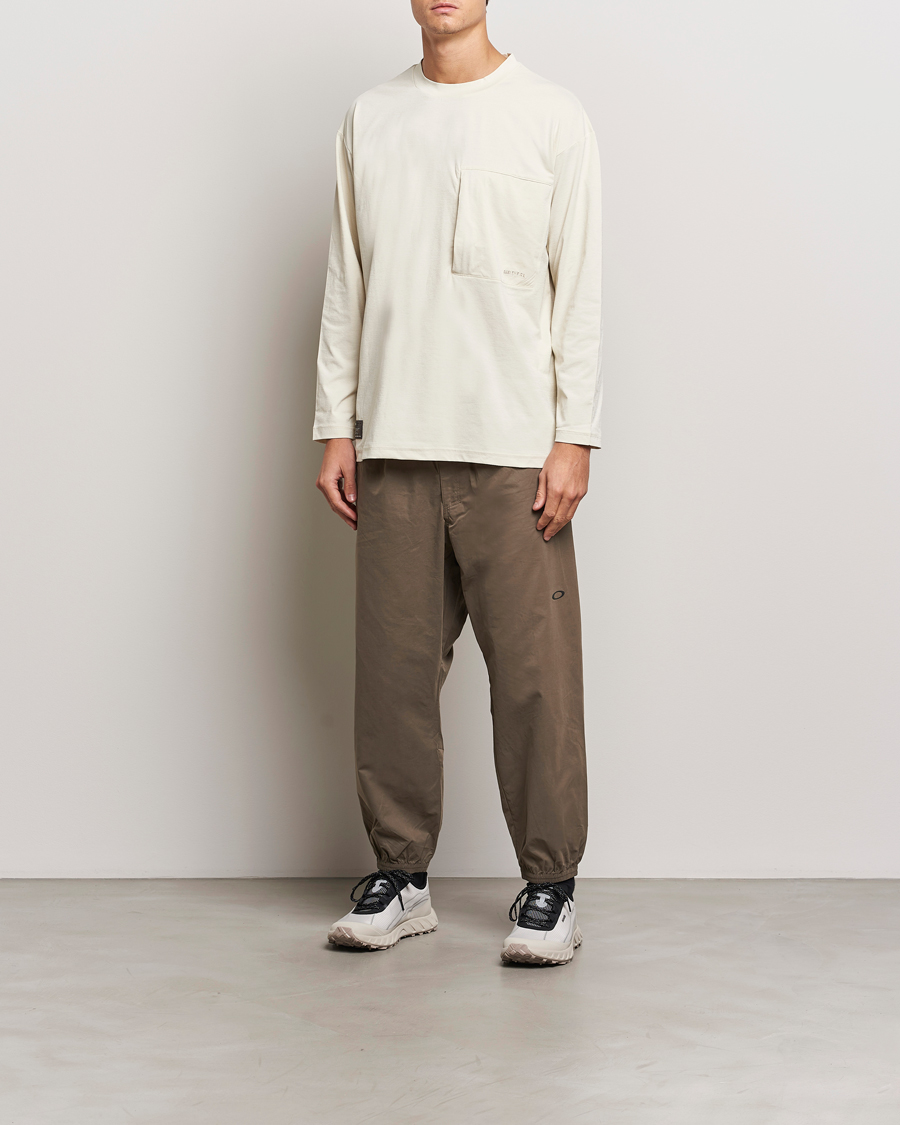 Herren | T-Shirts | Oakley | FGL Scratch Long Sleeve T-Shirt Bone