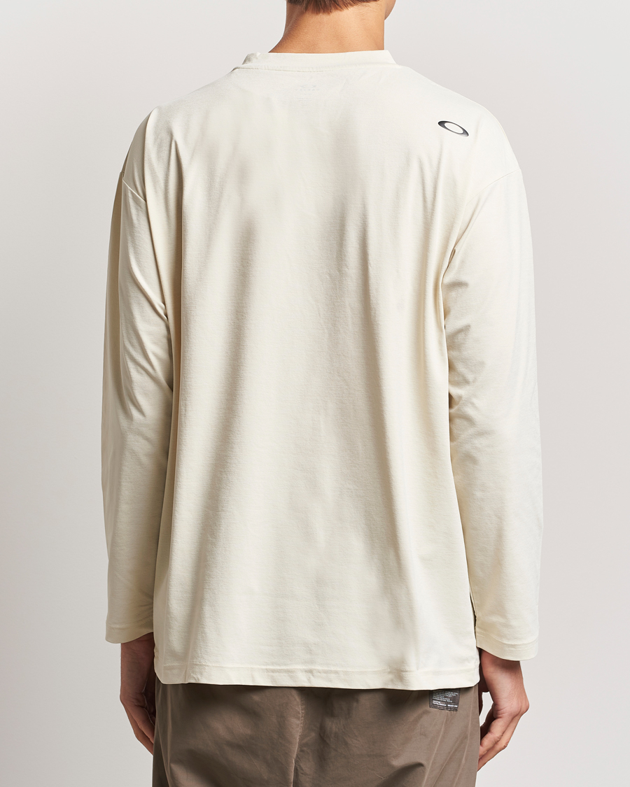 Herren | T-Shirts | Oakley | FGL Scratch Long Sleeve T-Shirt Bone