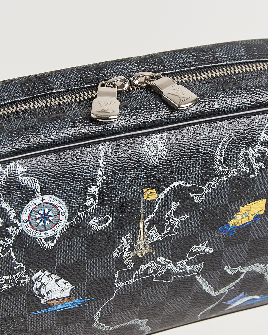 Herren | Louis Vuitton Pre-Owned Renaissance Trousse Toilette Bag | Louis Vuitton Pre-Owned | Renaissance Trousse Toilette Bag