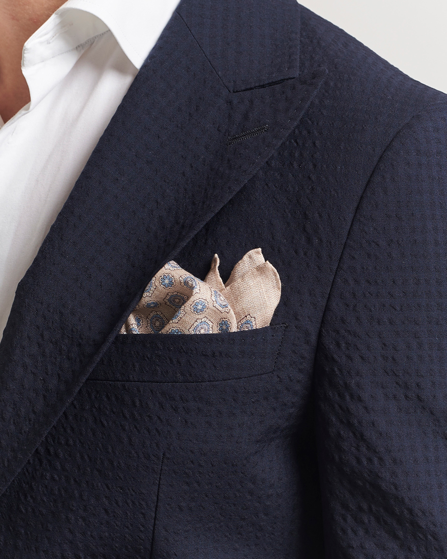 Herren | Einstecktücher | Amanda Christensen | Linen Printed Medallion Pocket Square Sand