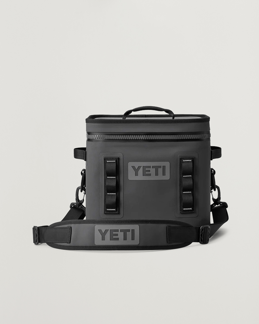 Herren | Outdoor living | YETI | Hopper Flip 12 Soft Cooler Charcoal