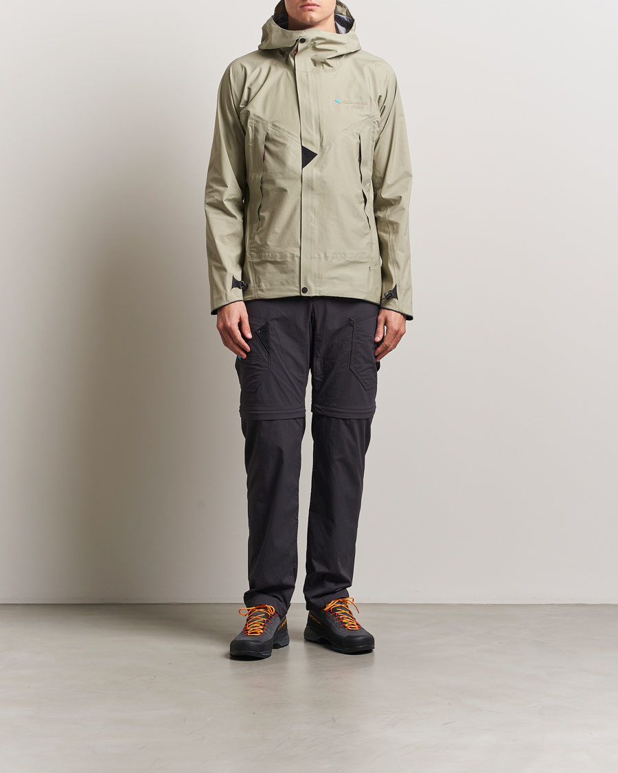 Herren | Jacken | Klättermusen | Asynja Lightweight Waterproof Jacket Silver Green