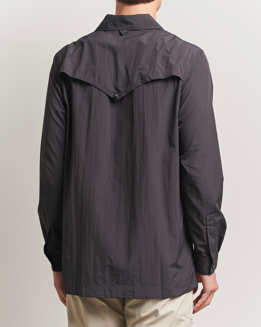 Herren | Hemden | Klättermusen | Syn Long Sleeve Function Shirt Raven