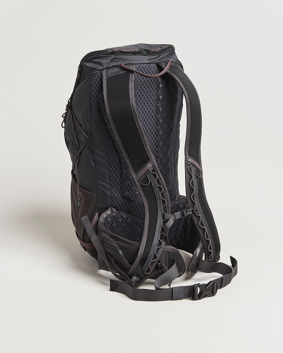 Herren | Taschen | Klättermusen | Gilling Backpack 20L Raven