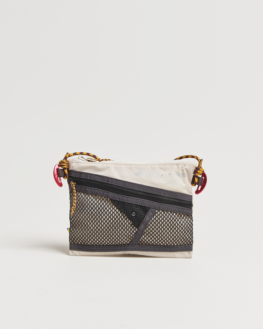 Herren | Taschen | Klättermusen | Algir Accessory Bag Small Putty Grey