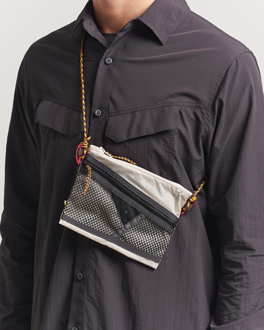 Herren | Taschen | Klättermusen | Algir Accessory Bag Small Putty Grey