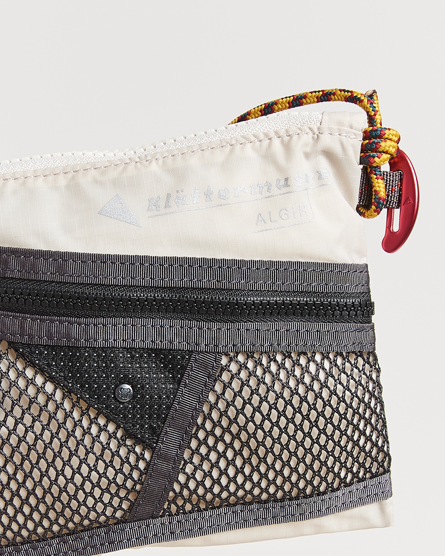 Herren | Taschen | Klättermusen | Algir Accessory Bag Small Putty Grey