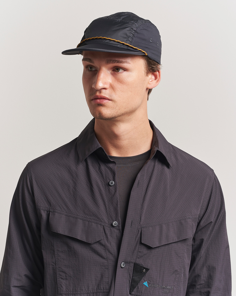 Herren | Accessoires | Klättermusen | Runa Five Panel Cap Raven