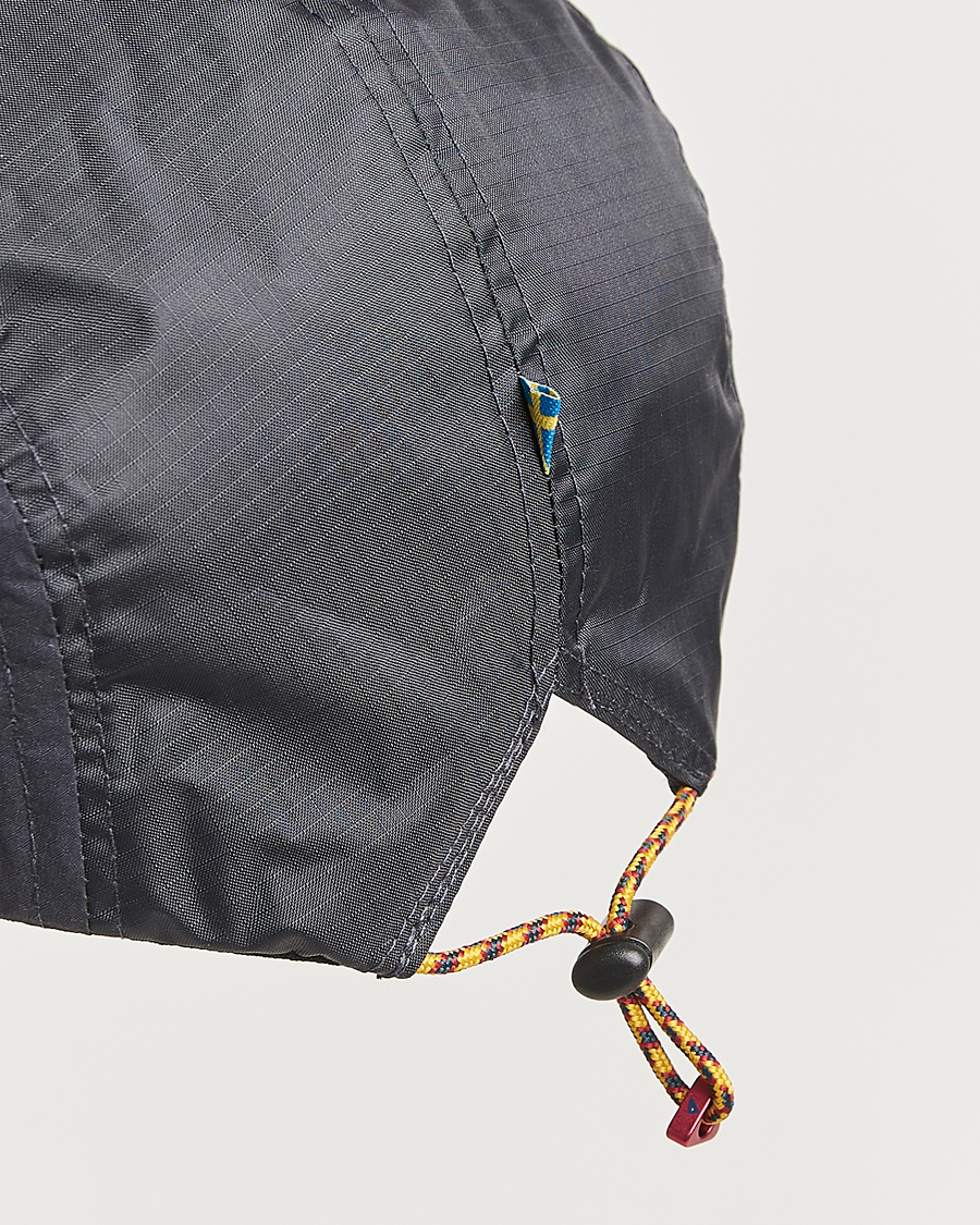 Herren | Accessoires | Klättermusen | Runa Five Panel Cap Raven