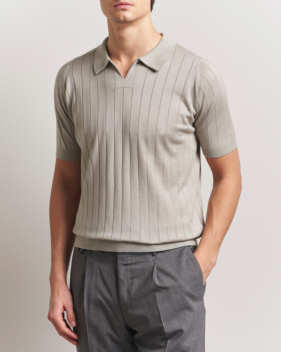 Herren | Poloshirts | John Smedley | Roper Open Collar Sea Island Polo Parchment