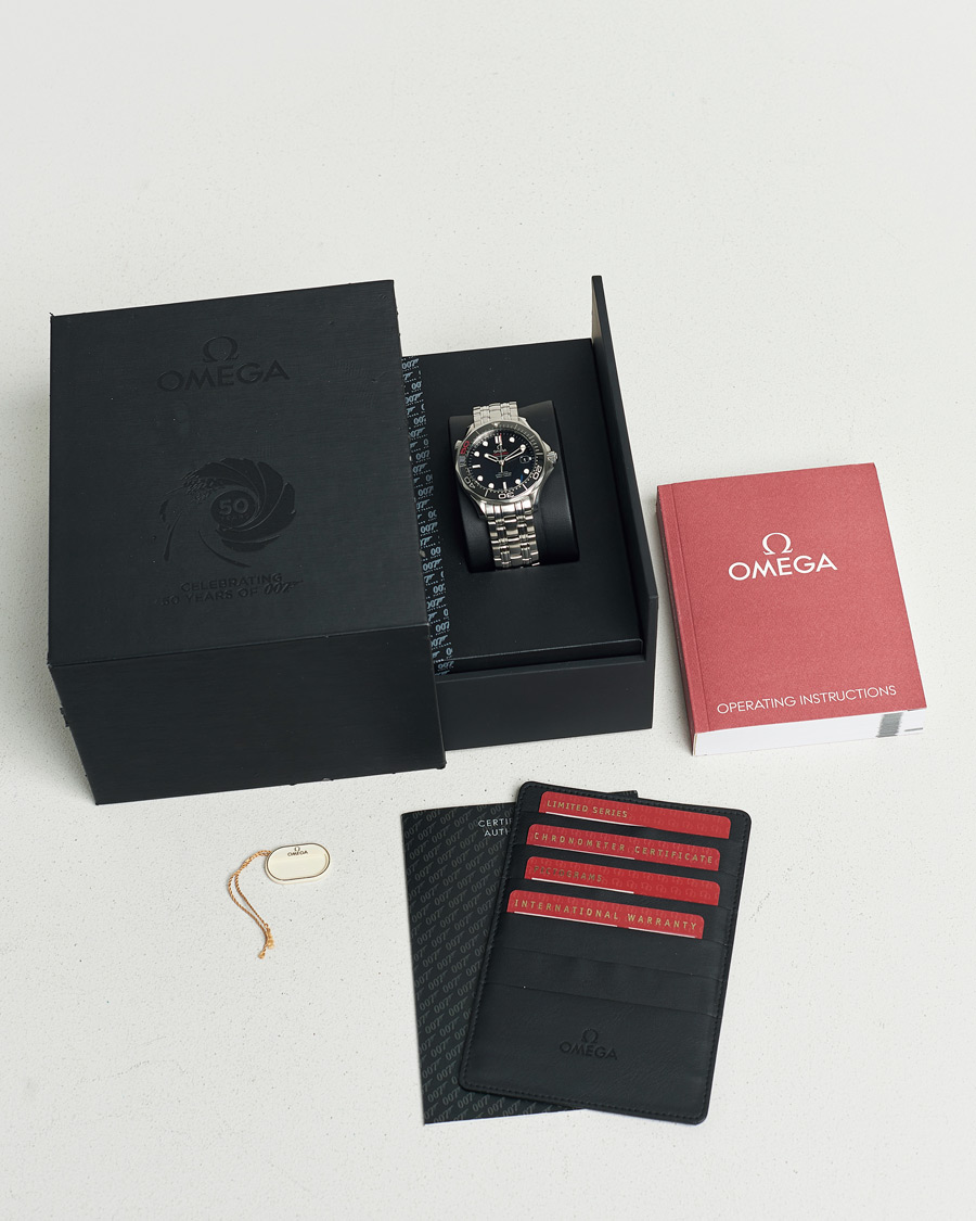 Herren | Pre-Owned & Vintage Watches | Omega Pre-Owned | SMP 300M James Bond 007