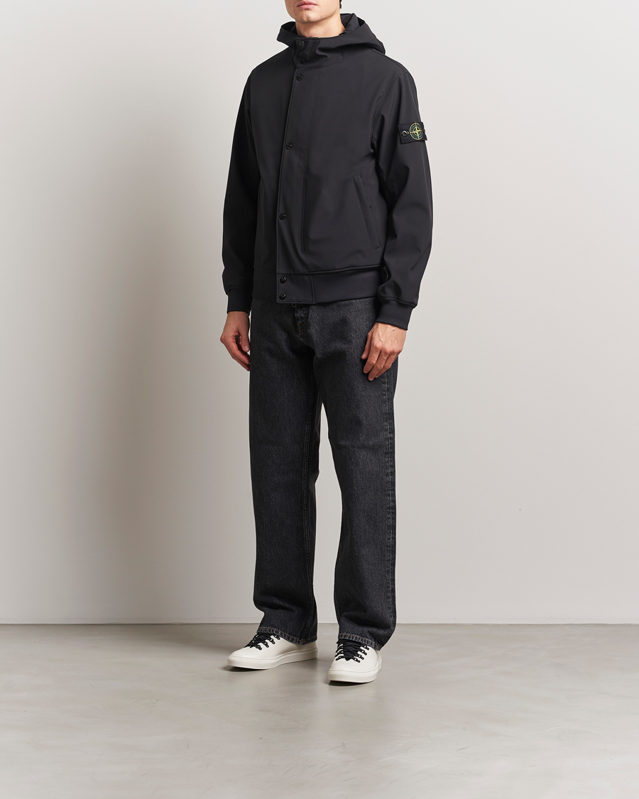 Stone Island Soft Shell Hooded Jacket Black bei Care of Carl