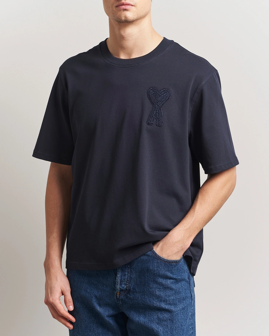 Herren | T-Shirts | AMI | Bouclé Heart T-Shirt Navy Blue