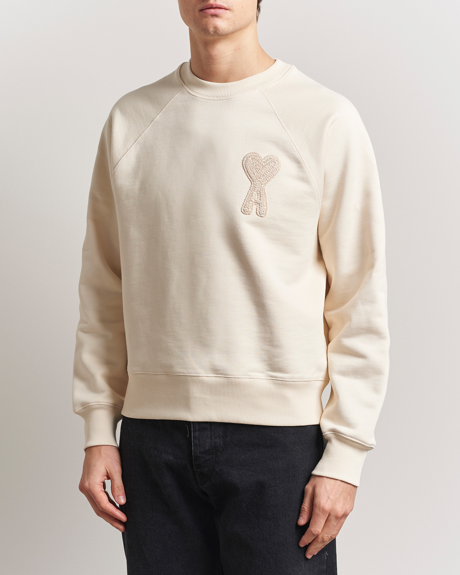 Herren | Pullover | AMI | Bouclé Heart Sweatshirt White Cream