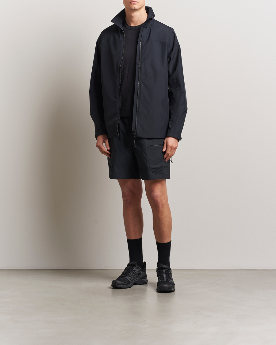 Herren | Jacken | Peak Performance | Quest Jacket Black