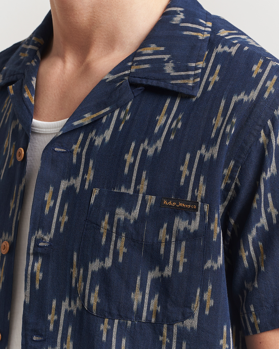 Herren | Hemden | Nudie Jeans | Arvid Printed Short Sleeve Shirt Blueberry