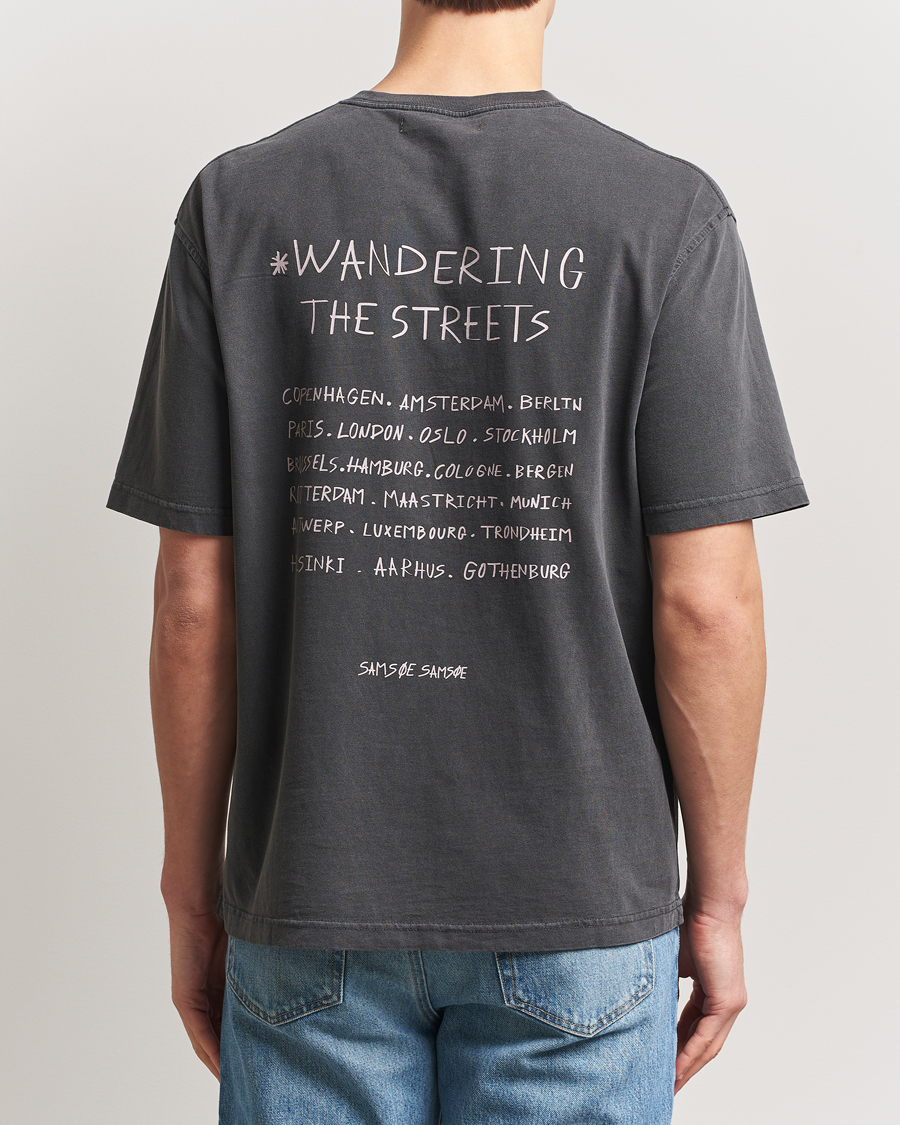 Herren | T-Shirts | Samsøe Samsøe | Wandering Printed Crew Neck T-Shirt Washed Black