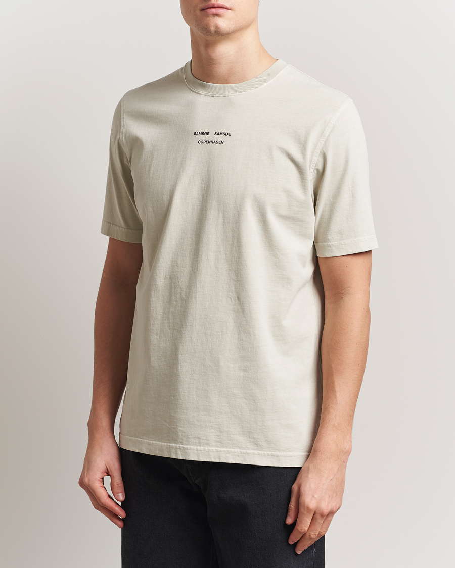 Herren | T-Shirts | Samsøe Samsøe | Marcus Center Logo T Crew Neck T-Shirt Moonstruck