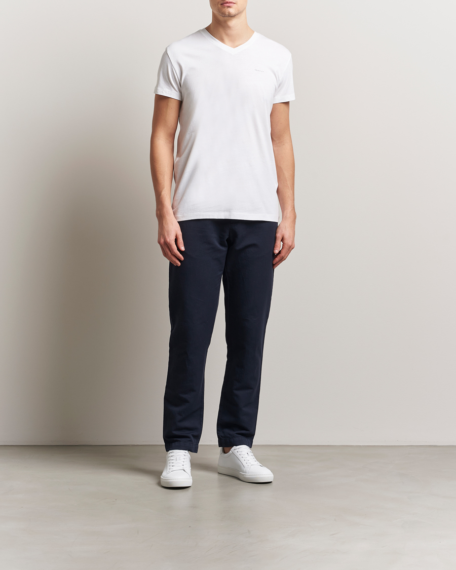 Herren | T-Shirts | GANT | 2-Pack V-Neck T-shirt Navy/White