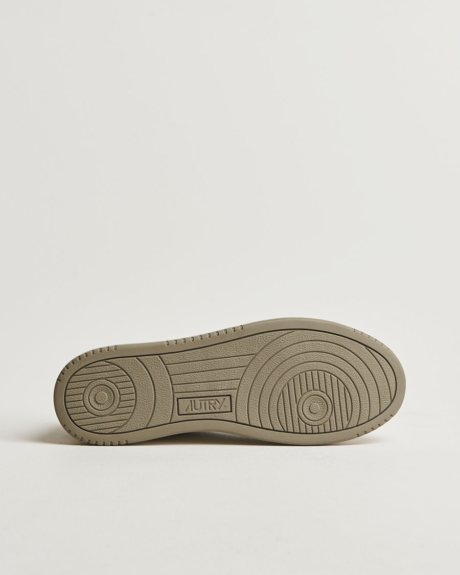Herren | Sneaker | Autry | Medalist Low Super Soft Goat Leather Sneaker White/Covert Green