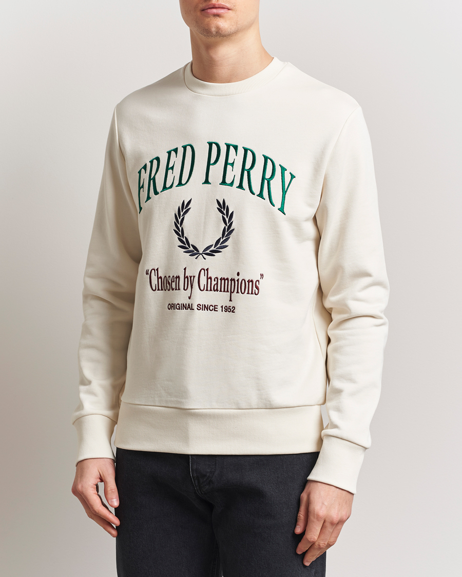 Herren | Pullover | Fred Perry | Embroidered Champion Sweatshirt Ecru