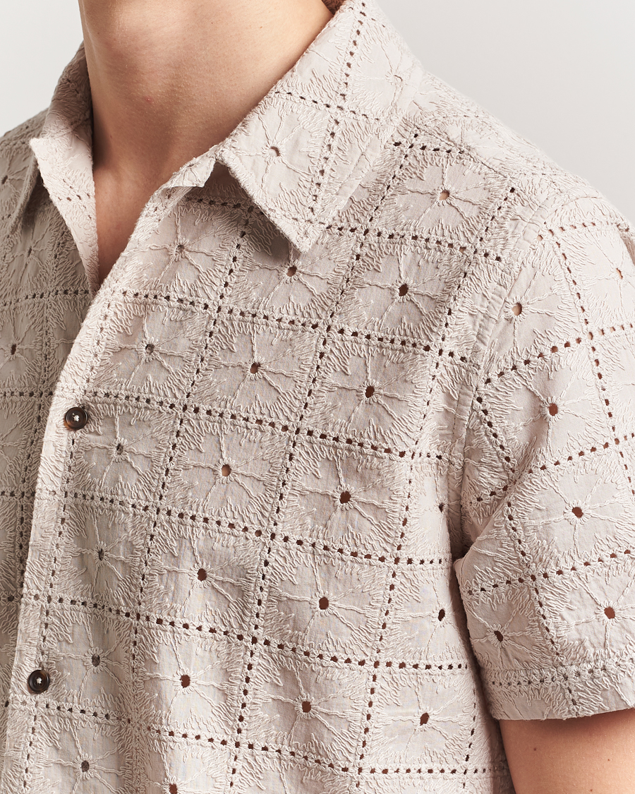 Herren | Hemden | LES DEUX | Hector Anglaise Short Sleeve Shirt Light Sand