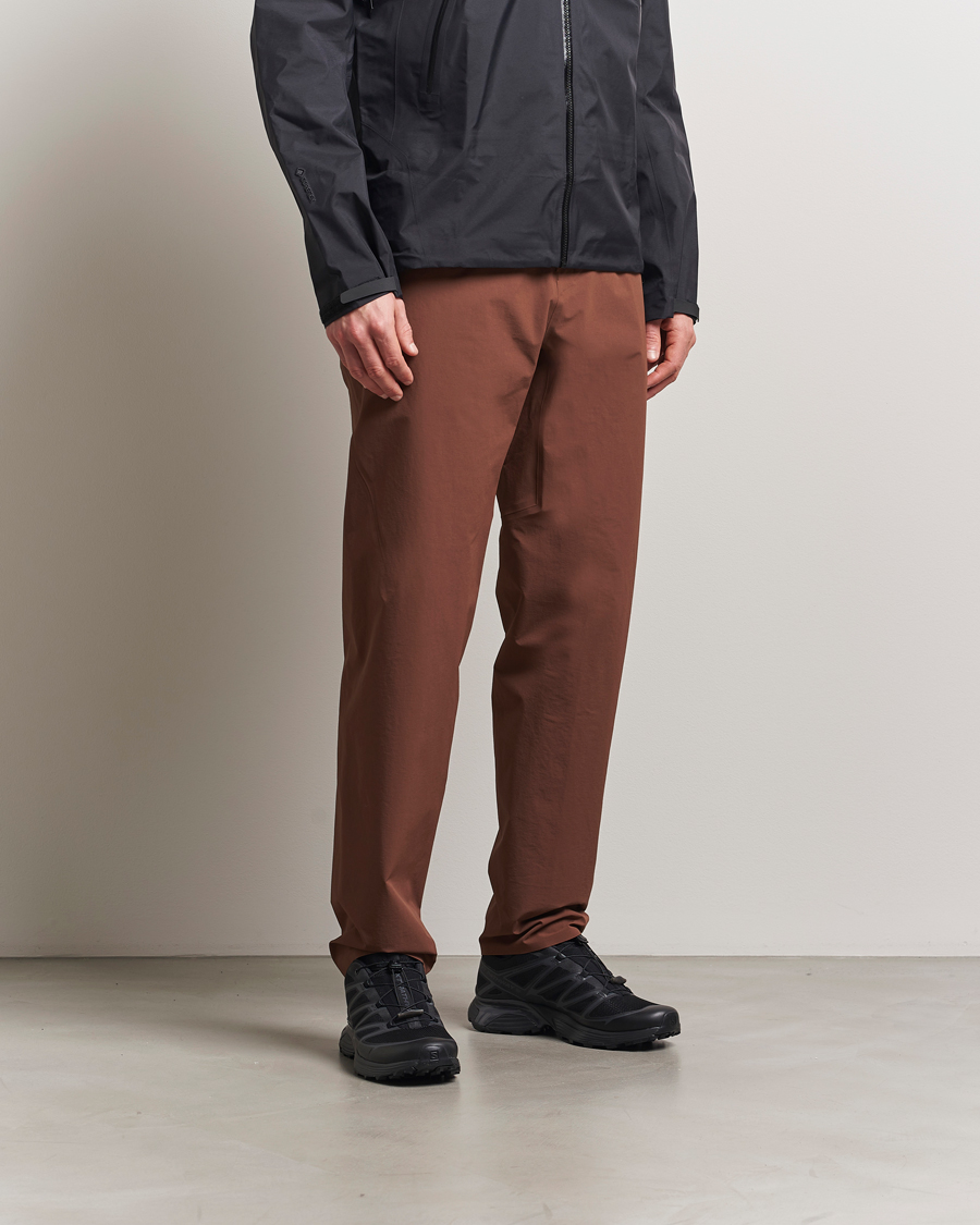 Herren | Hosen | Arc'teryx Veilance | Voronoi Softshell Pants Ganache